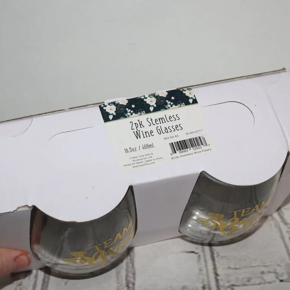 🥂 Team Bride Stemless Wine Glasses · Plastic · NWT